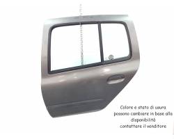 7751472475 PORTIERA POSTERIORE SINISTRA RENAULT Clio Serie (01>05) 1200 Benzina 55 D4FB7 (2003) RICAMBI USATI