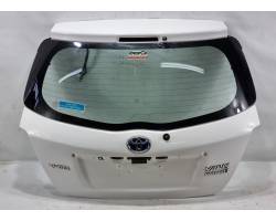 67005-0D111 PORTELLONE POSTERIORE TOYOTA Yaris Serie (14>16) 1400 Diesel 66 kW / 90 CV 1ND-TV (2016) RICAMBI USATI