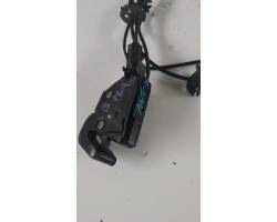 AV1A-R218D05-AD SERRATURA ANTERIORE SINISTRA FORD B - Max Berlina 1.6 Benzina IQJA AV1A-R218D05-AD (2015) RICAMBI USATI