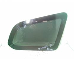 833063508r VETRO FISSO POSTERIORE DX PASSEGGERO DACIA Duster 1° Serie 1600 Benzina 84 kW / 115 CV (2019) RICAMBI USATI
