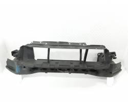 TRAVERSA PARAURTI ANTERIORE FORD Focus S. Wagon 3° Serie 1500 Diesel 88 kW / 120 CV (2015) RICAMBI USATI