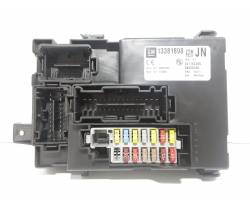 13381898 SCATOLA PORTA FUSIBILI OPEL Meriva 3° Serie 1400 Benzina 74 kW / 100 CV A14XER (2012) RICAMBI USATI