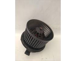 7701067950 MOTORINO VENTILAZIONE ABITACOLO RENAULT Twingo II serie (07>14) 1461 Diesel 55 K9KP8 (2013) RICAMBI USATI