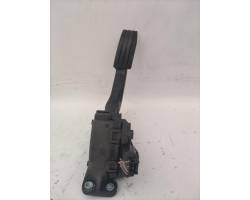 8200426241 PEDALE ACCELERATORE RENAULT Twingo II serie (07>14) 1461 Diesel 55 K9KP8 (2013) RICAMBI USATI