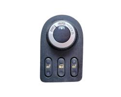 PULSANTIERA CENTRALE NISSAN Qashqai 1° Serie (06>09)