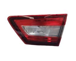 STOP POSTERIORE DESTRO INTEGRATO NEL PORTELLO RENAULT Clio Serie IV (12>19)