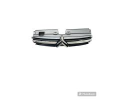 Grille de calandre avant