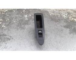 PULSANTIERA ANTERIORE DESTRA CITROEN C4 Berlina (04>08)