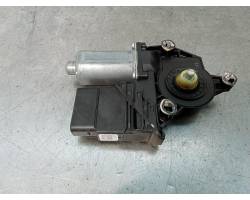 MOTORINO ALZAVETRO POSTERIORE DESTRA VOLKSWAGEN Golf 5 Plus 0130821430 (04>13)