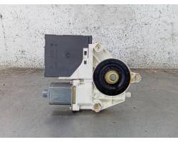 MOTORINO ALZAVETRO ANTERIORE DESTRA VOLKSWAGEN Golf 5 Plus 0130822229 (04>13)