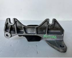 SUPPORTO MOTORE DACIA Duster 1° Serie 8200805809 Diesel 1461 (10>)