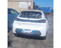 RICAMBI USATI AUTO PEUGEOT 208 Serie Benzina 1199 (19>)