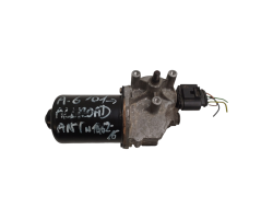 Windshield wiper linkage and motor