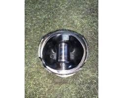 Piston with connecting rod