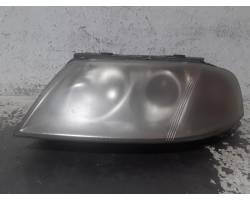 FARO ANTERIORE SINISTRO VOLKSWAGEN Passat Berlina 3° Serie (00>05)