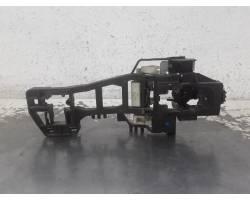 SUPPORTO MANIGLIA ANTERIORE SINISTRA FORD Focus Berlina 5° Serie (11>14)