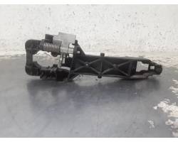 SUPPORTO MANIGLIA ANTERIORE SINISTRA KIA Cee'd 1° Serie (06>12)