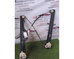 Door window regulator with motor