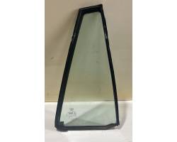 Rear vent glass