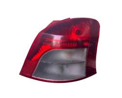 STOP FANALE POSTERIORE DESTRO TOYOTA Yaris Serie 815510D110 (05>08)