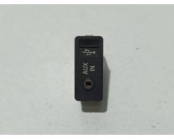 AUX in-socket connector