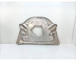 Engine splash shield