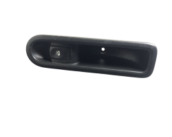 PULSANTIERA POSTERIORE DESTRA / SINISTRA RENAULT Clio Serie 8200294357 (04>08)