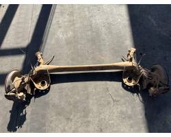ASSALE POSTERIORE TOYOTA Yaris Serie Hybrid 1500 (14>16)