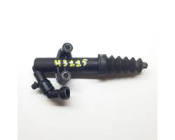 Clutch slave cylinder