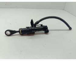 Clutch slave cylinder