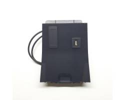 USB socket connector