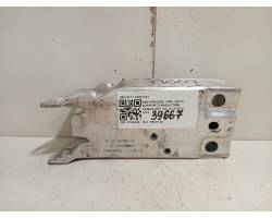 Radiator support bracket