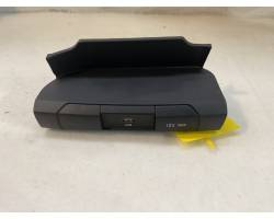 PORTA USB KIA Picanto Serie 84620-G6220CA JA (17>)