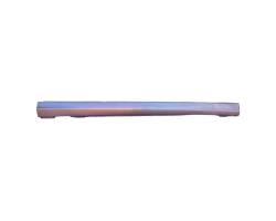 Car sill