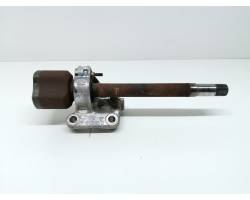 Drive shaft support bearing and bracket