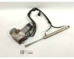 Soft-close tailgate actuator