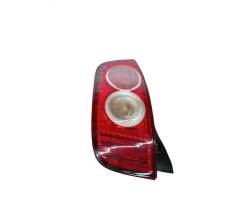 STOP FANALE POSTERIORE SINISTRO NISSAN Micra 4° Serie 26555AX720 (03>05)