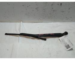 Rear wiper blade arm