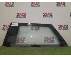 Rear vent glass