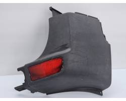 Rear bumper corner trim