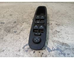 PULSANTIERA ANTERIORE SINISTRA FIAT Punto EVO (09>12)