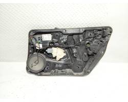 MOTORINO ALZAVETRO ANTERIORE DESTRA MERCEDES Classe A Serie (W176) A1767230314 (12>18)