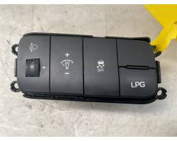 REGOLATORE FARI HYUNDAI i10 2° Serie 299131553 (11>)