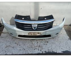 PARAURTI ANTERIORE COMPLETO DACIA Sandero 1° Serie (08>12)
