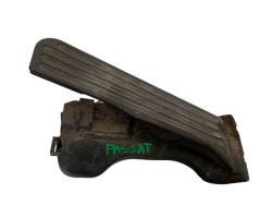 PEDALE ACCELERATORE VOLKSWAGEN Passat Berlina 3° Serie (00>05)