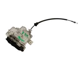 SERRATURA PORTIERA POSTERIORE DESTRA INFERIORE VOLKSWAGEN Passat Berlina 3° Serie 3C4839016A diesel 1968 (00>05)