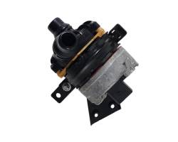 POMPA ACQUA AUSILIARIA MERCEDES Classe E Serie Cabrio (A238) A0005003800 654920 Diesel 2000 (17>)