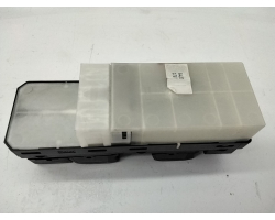 PULSANTIERA ANTERIORE SINISTRA FIAT Sedici 1° Serie 71742594 (06>09)