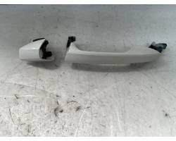 MANIGLIA ESTERNA POSTERIORE SINISTRA MERCEDES Classe A Serie (W176) A2047600170 A2047600320 (12>18)