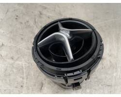 BOCCHETTA ARIA CENTRALE MERCEDES Classe A Serie (W176) A176830035 (12>18)